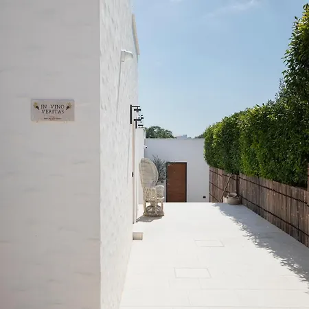 Andresita's Palace State-of-the-art Tropical Villa *