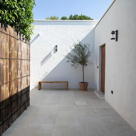 Andresita's Palace State-of-the-art Tropical Villa *