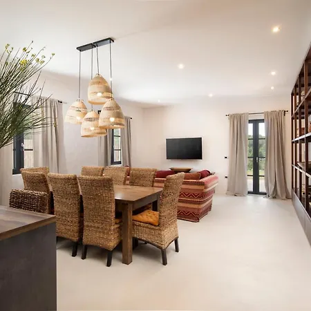Andresita's Palace State-of-the-art Tropical Villa
