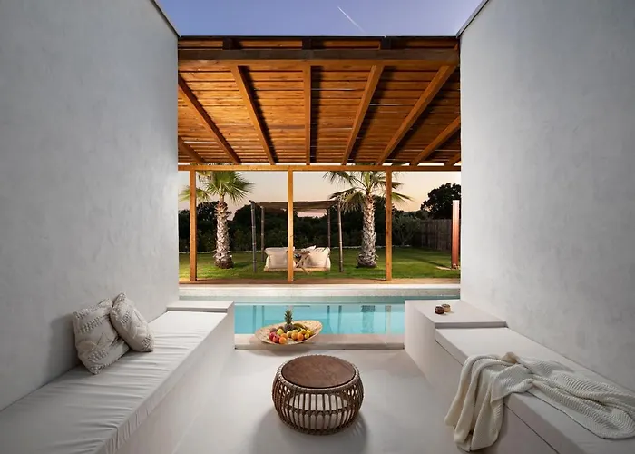 Andresita's Palace State-of-the-art Tropical Villa *