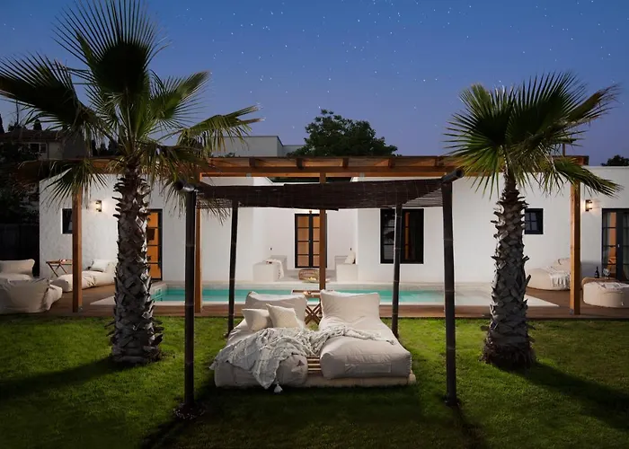 Andresita's Palace State-of-the-art Tropical *
