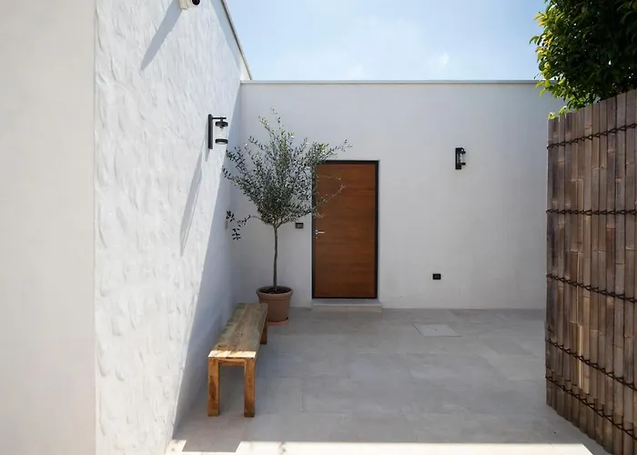 Andresita's Palace State-of-the-art Tropical Bale