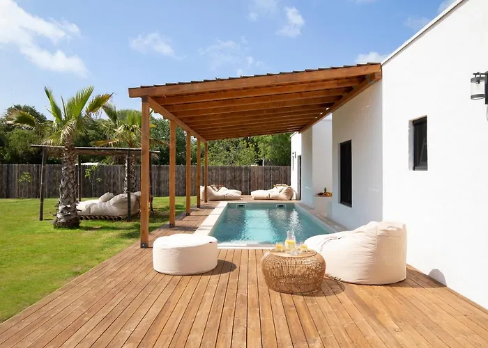 Andresita's Palace State-of-the-art Tropical Bale